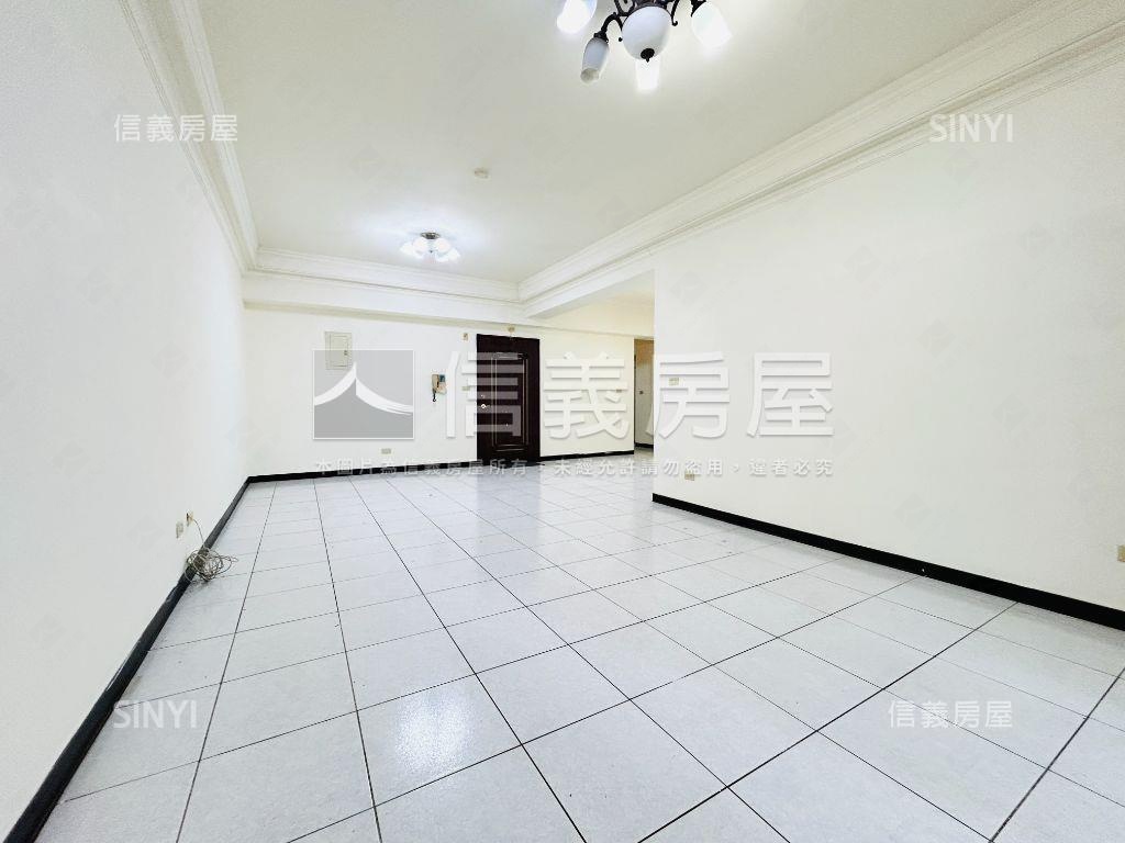鳳禧．高樓景觀大四房房屋室內格局與周邊環境