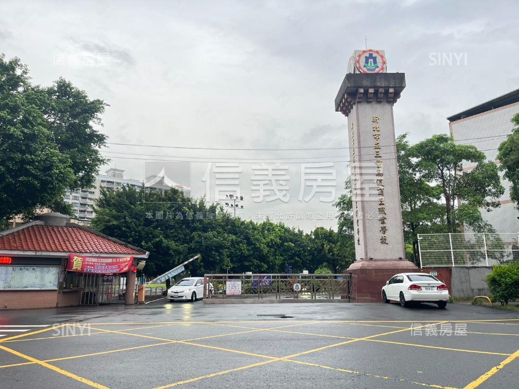 三重公寓膝蓋救星房屋室內格局與周邊環境