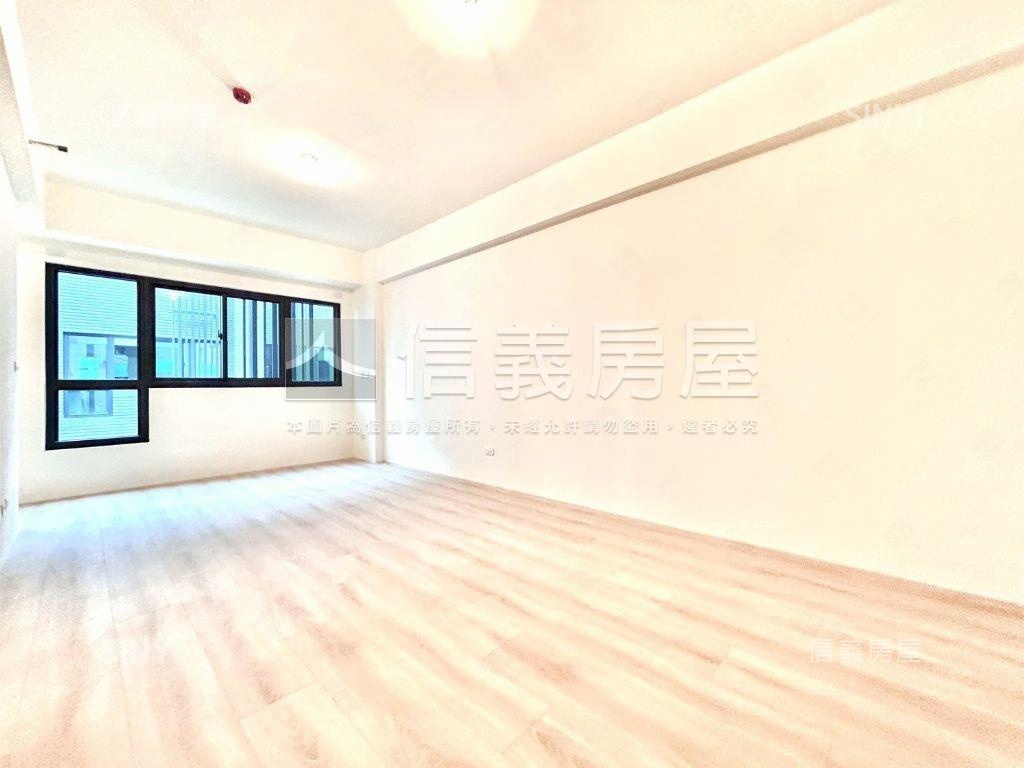 十四期。免四千萬電梯別墅房屋室內格局與周邊環境