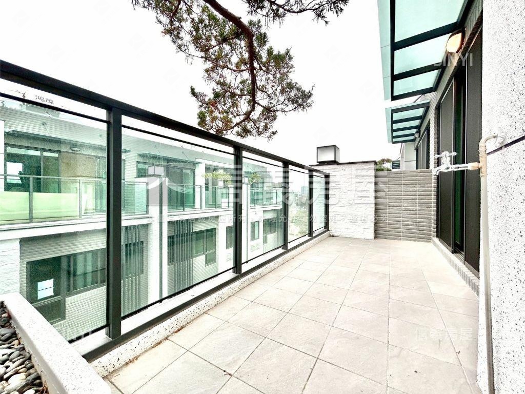 十四期。免四千萬電梯別墅房屋室內格局與周邊環境