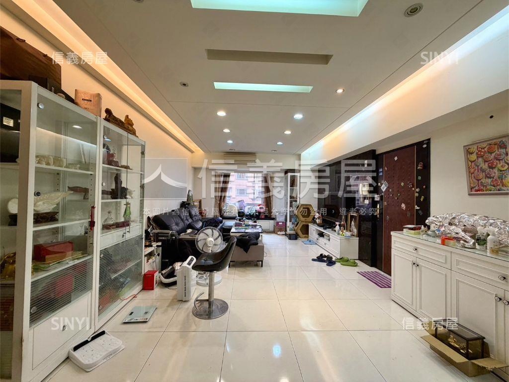 百世達景觀４房房屋室內格局與周邊環境