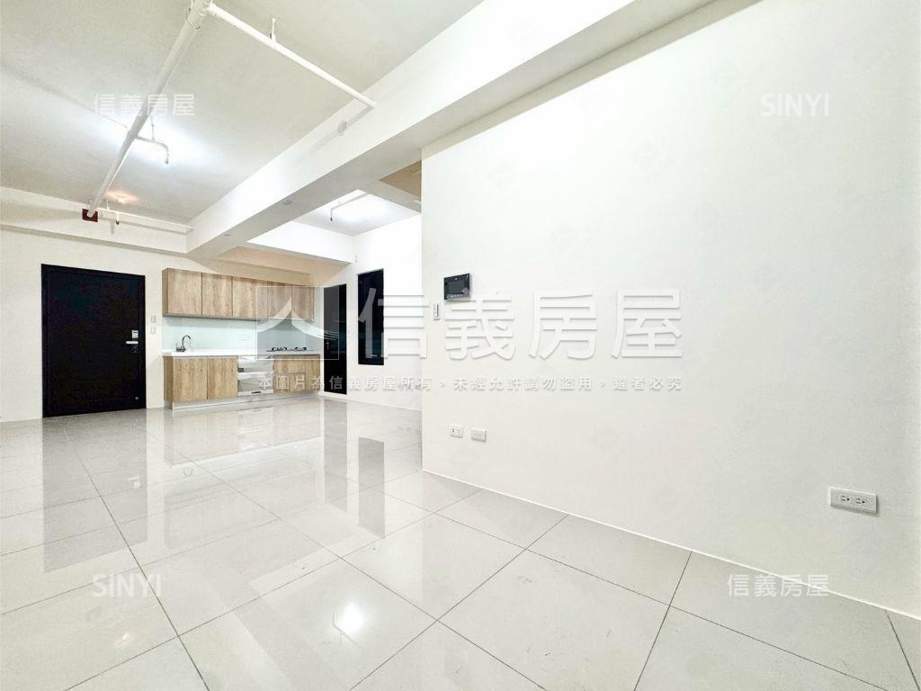 高大崑庭全新未住高樓平車房屋室內格局與周邊環境