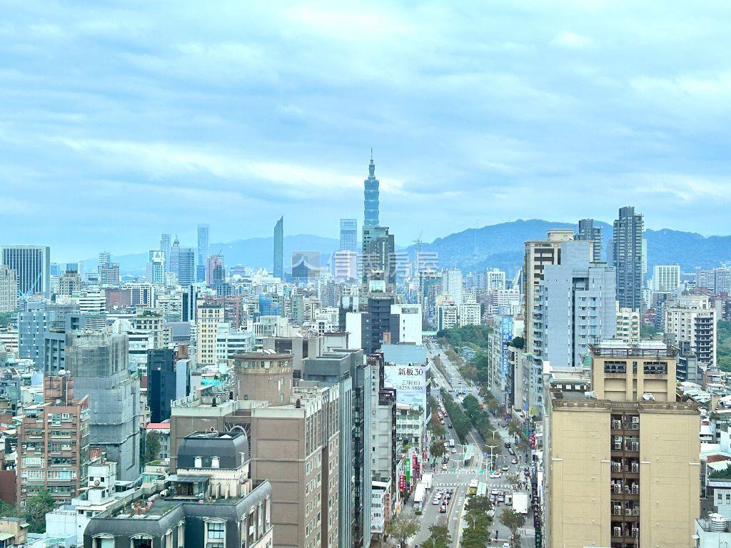 稀有信義御邸高樓房屋室內格局與周邊環境