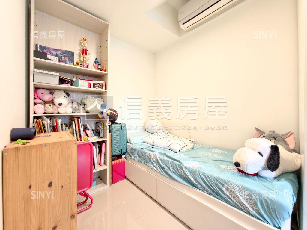 重慶商圈★靜雅輕奢三房房屋室內格局與周邊環境