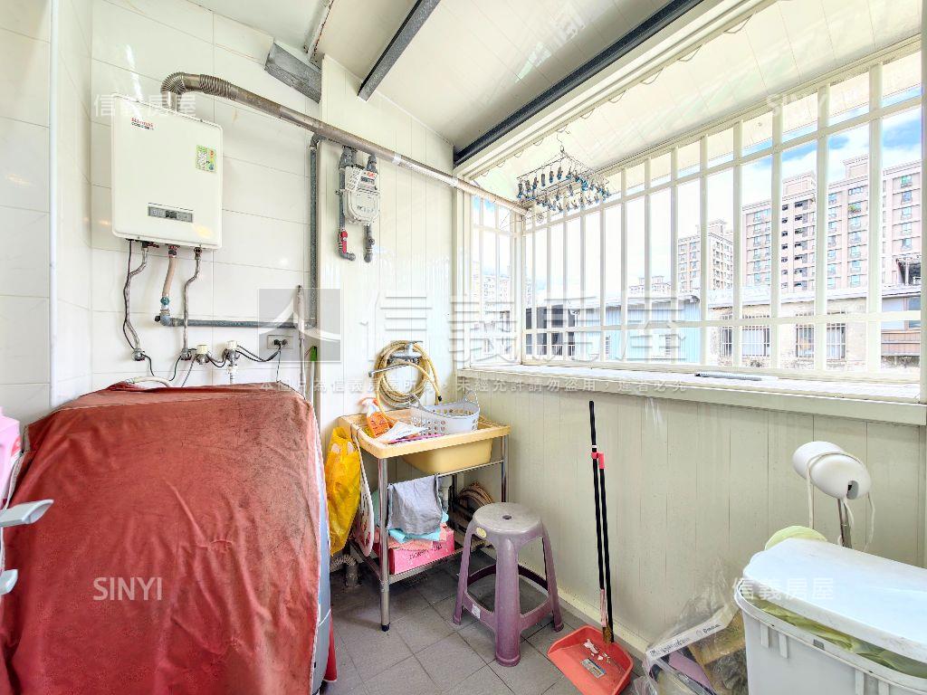 重慶商圈★靜雅輕奢三房房屋室內格局與周邊環境