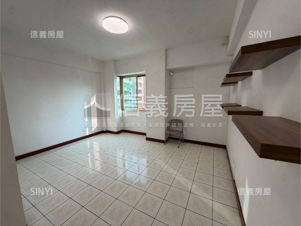 中港福家廣場樓店房屋室內格局與周邊環境