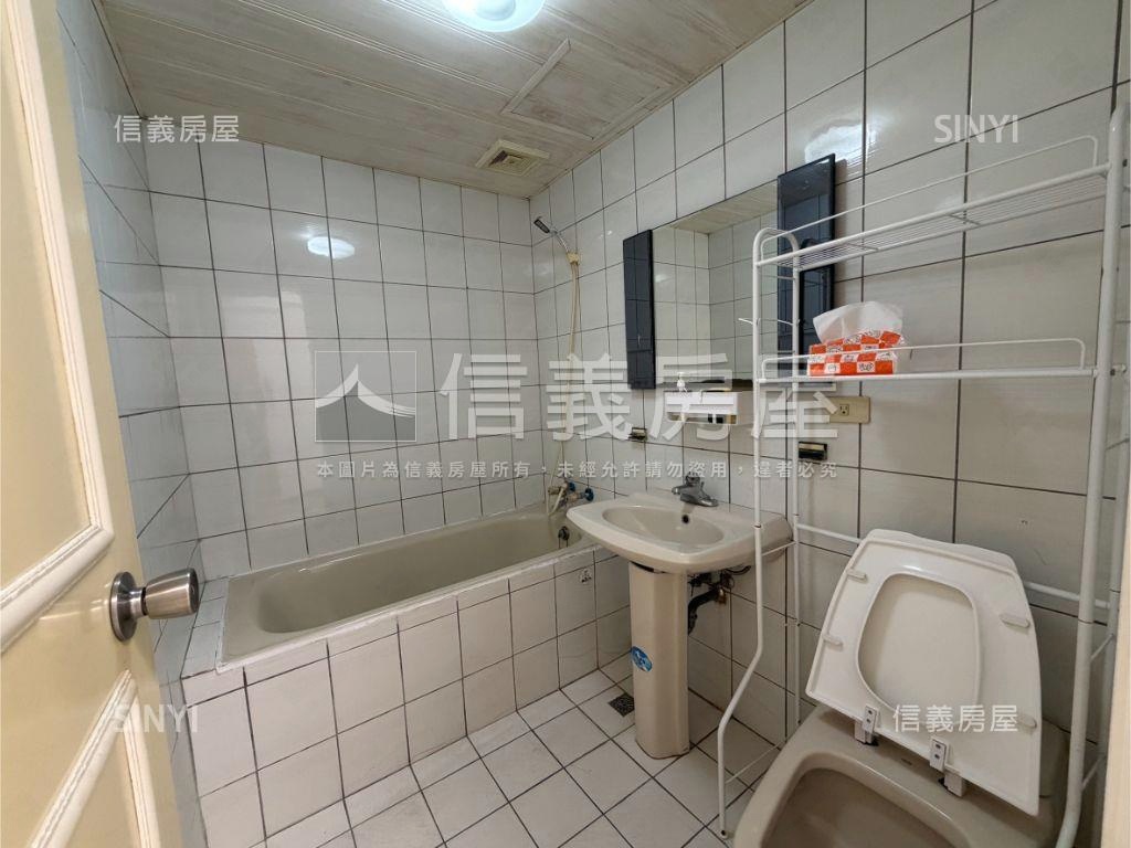 中港福家廣場樓店房屋室內格局與周邊環境