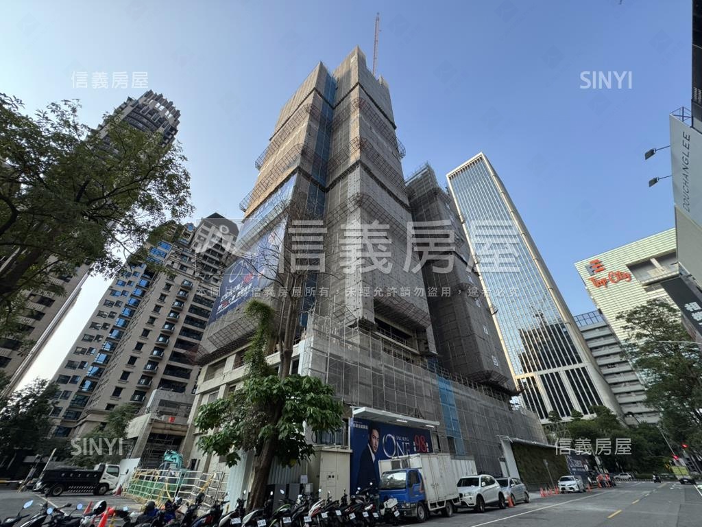 急售！紀汎希高樓層視野宅房屋室內格局與周邊環境