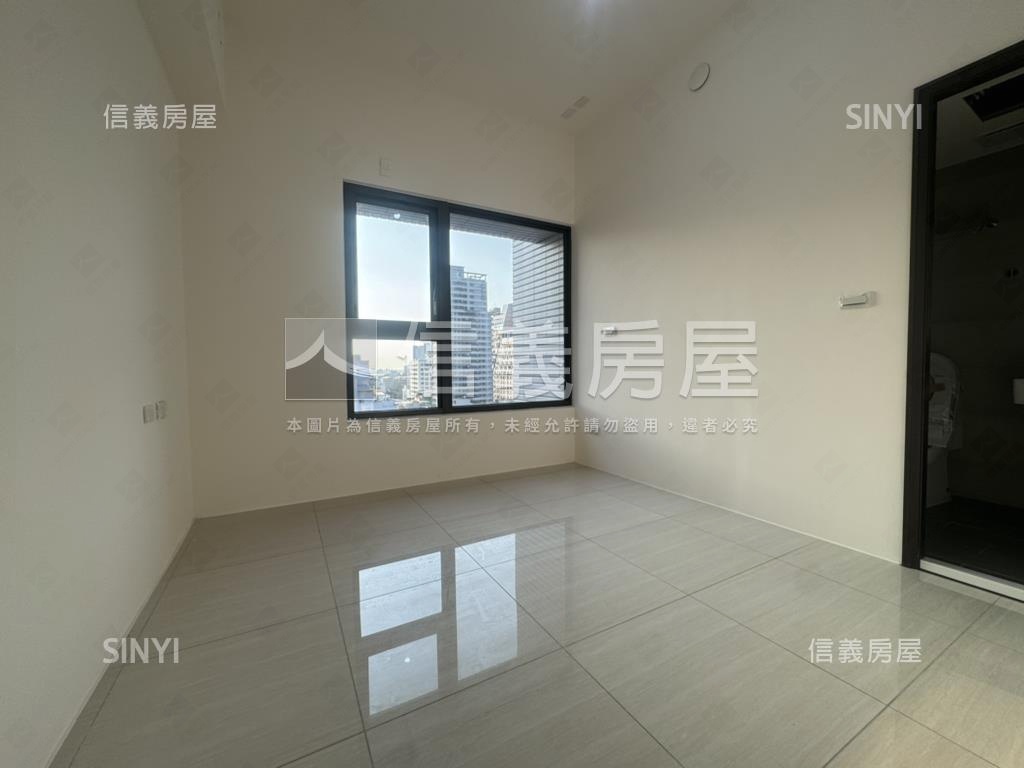 星玥灣２房高樓觀海景宅房屋室內格局與周邊環境