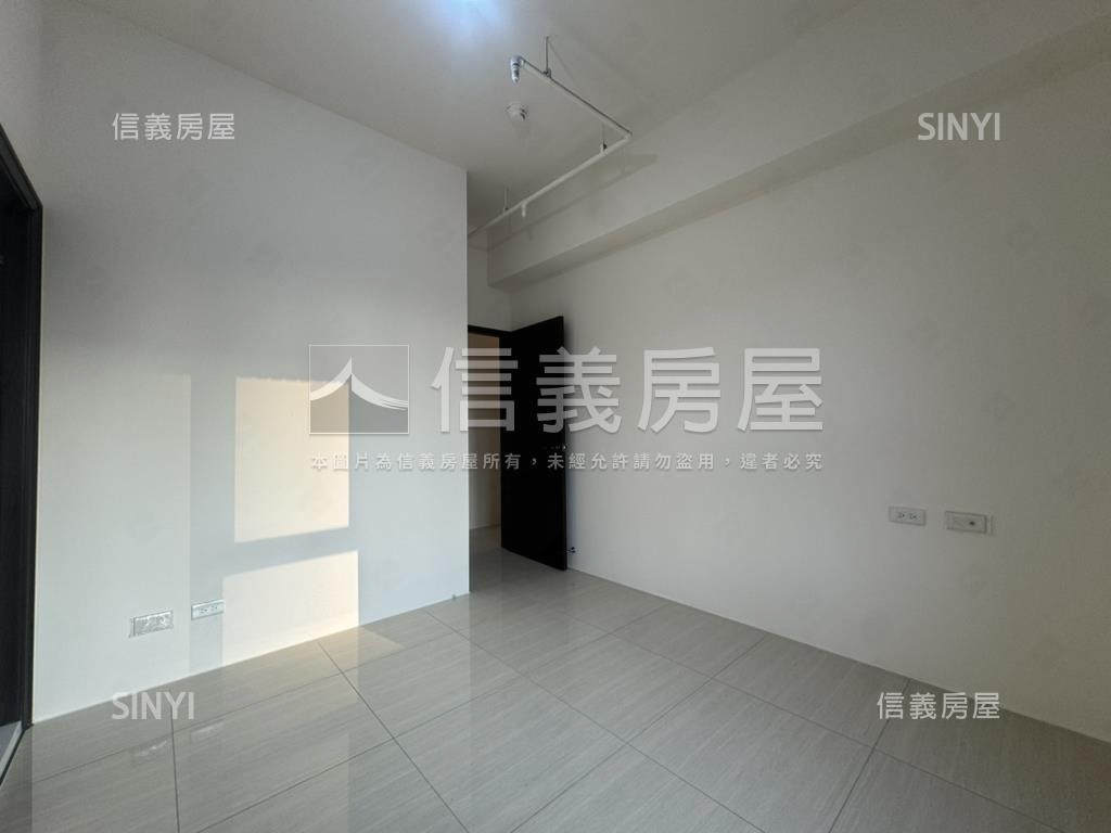 星玥灣２房高樓觀海景宅房屋室內格局與周邊環境