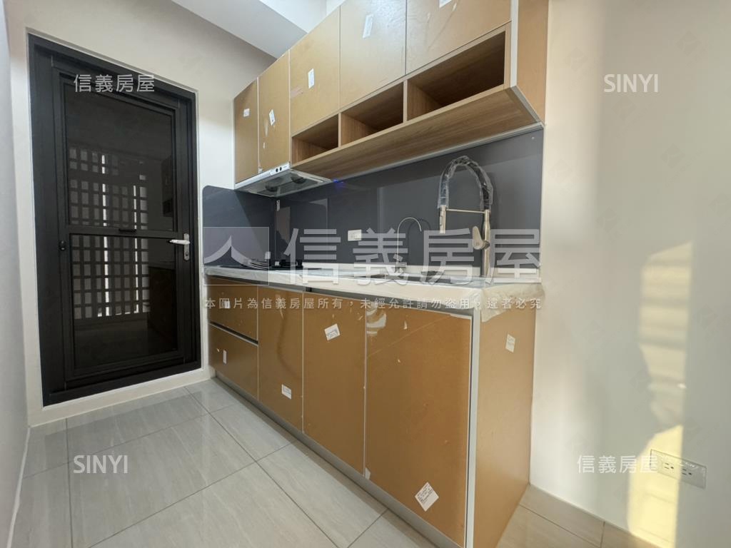 星玥灣２房高樓觀海景宅房屋室內格局與周邊環境