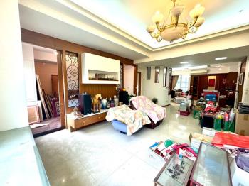 板橋車站★電梯五房