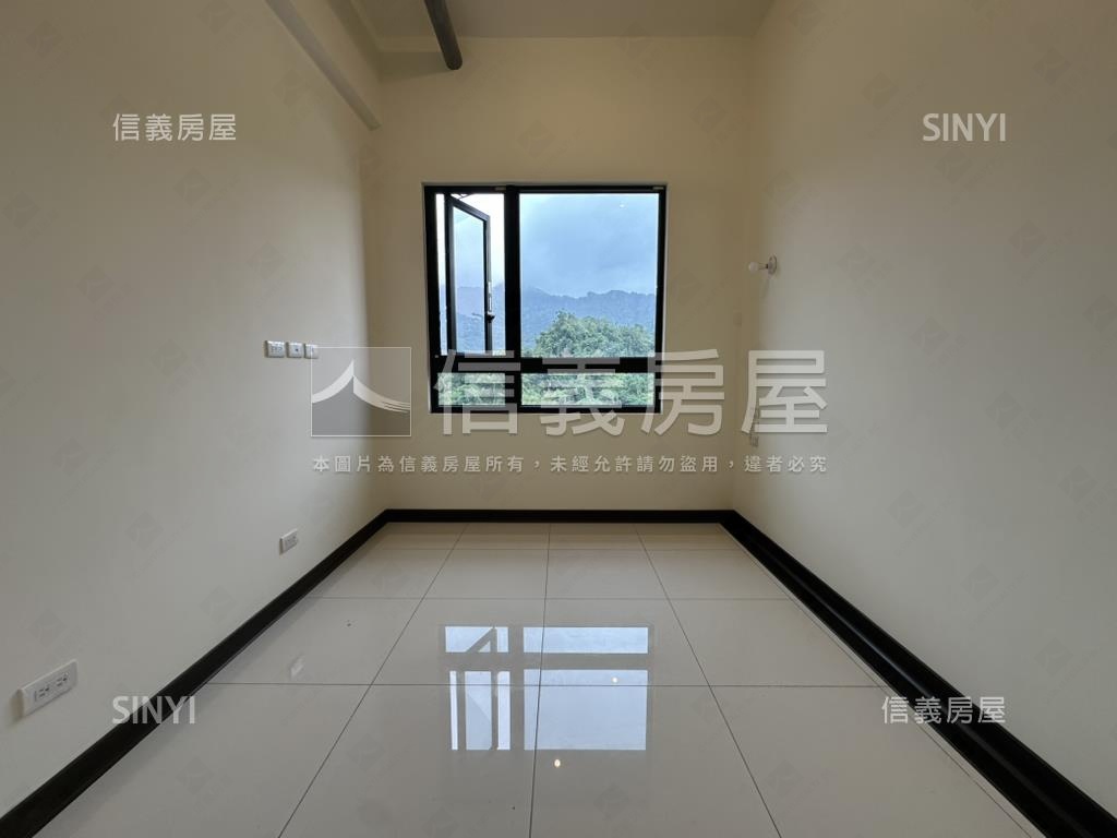 ★達欣文華。兩房車位★房屋室內格局與周邊環境