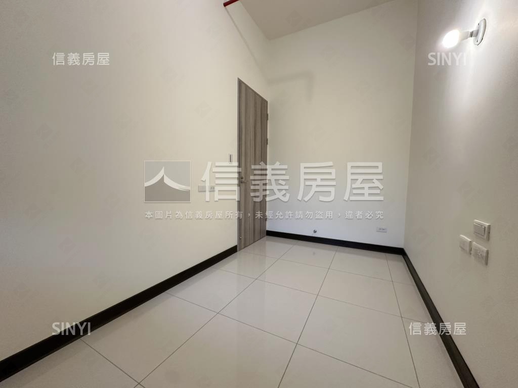 ★達欣文華。兩房車位★房屋室內格局與周邊環境