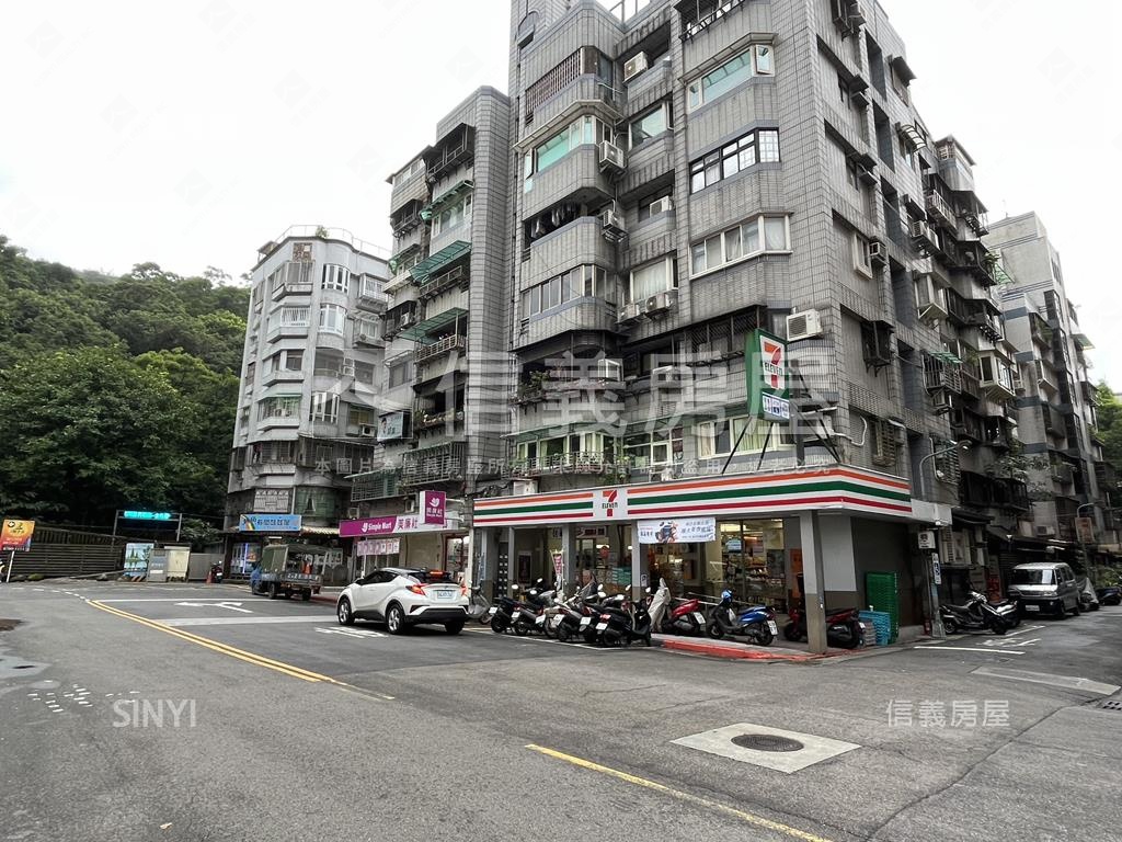 ★達欣文華。兩房車位★房屋室內格局與周邊環境