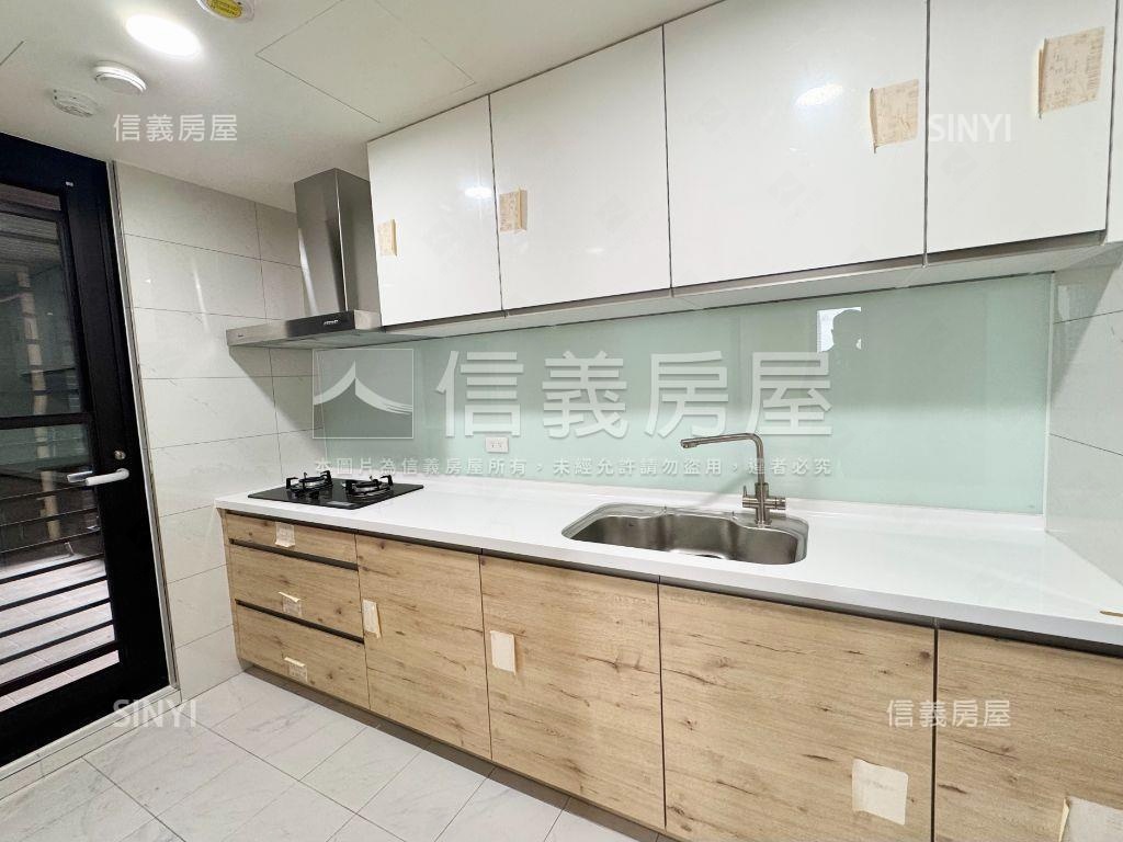 欣隆１０１景觀辦公Ａ５房屋室內格局與周邊環境