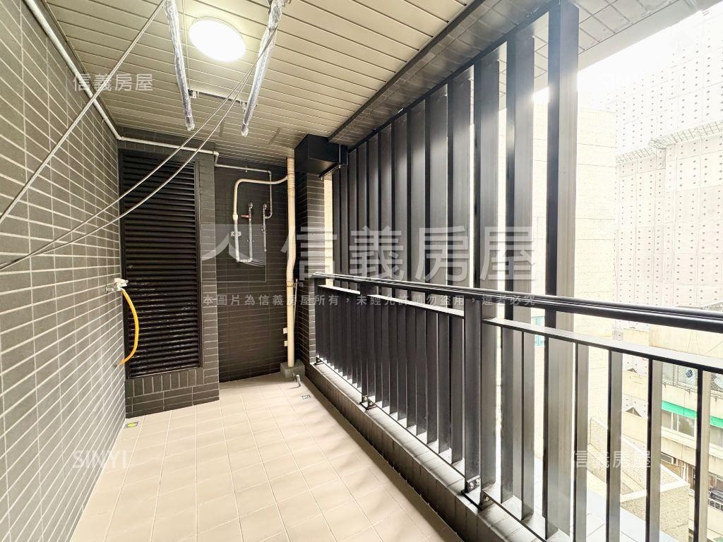 欣隆１０１景觀辦公Ａ５房屋室內格局與周邊環境