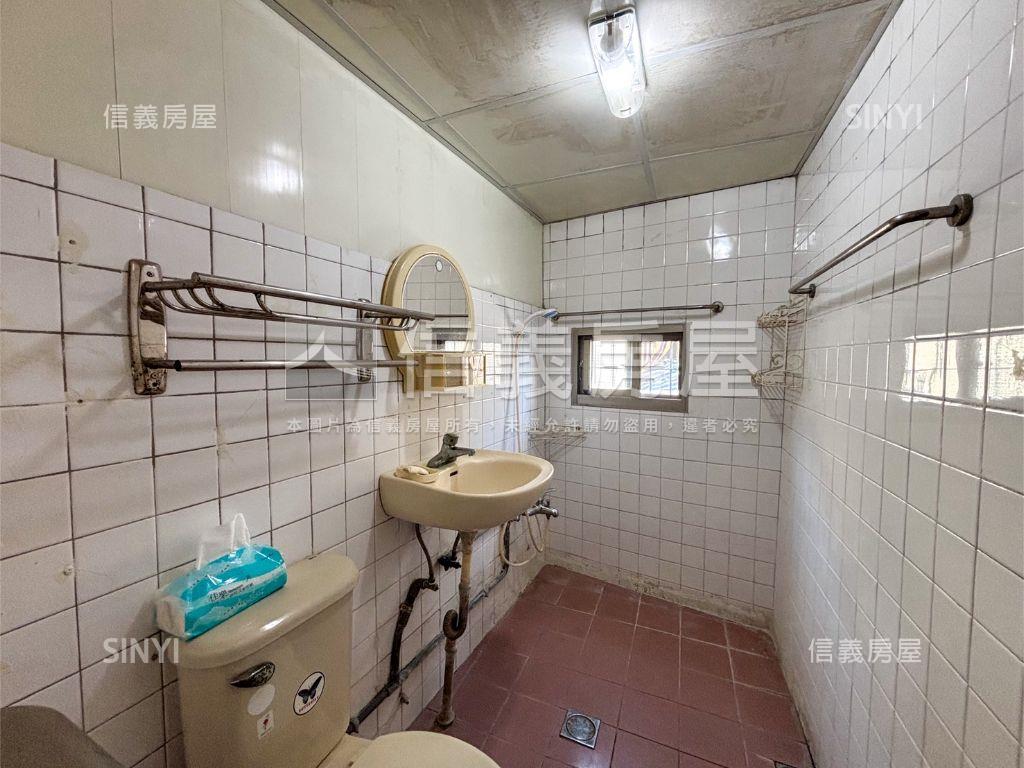 鼓山三路活巷透天房屋室內格局與周邊環境