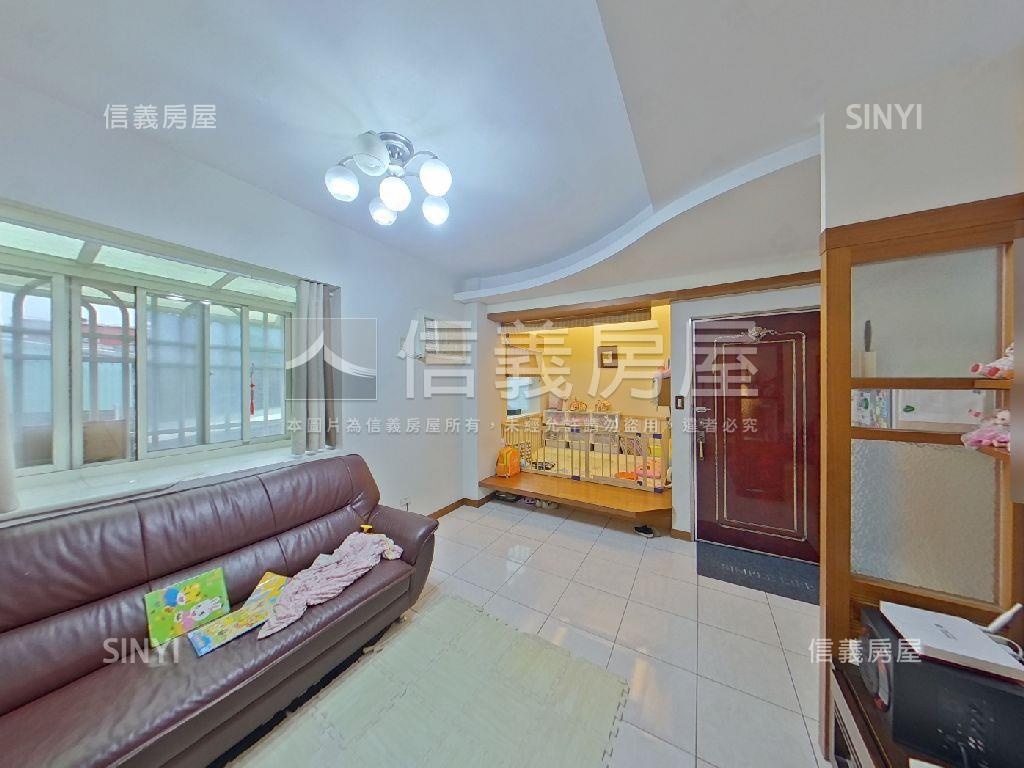 近北市～三面採光電梯三房房屋室內格局與周邊環境