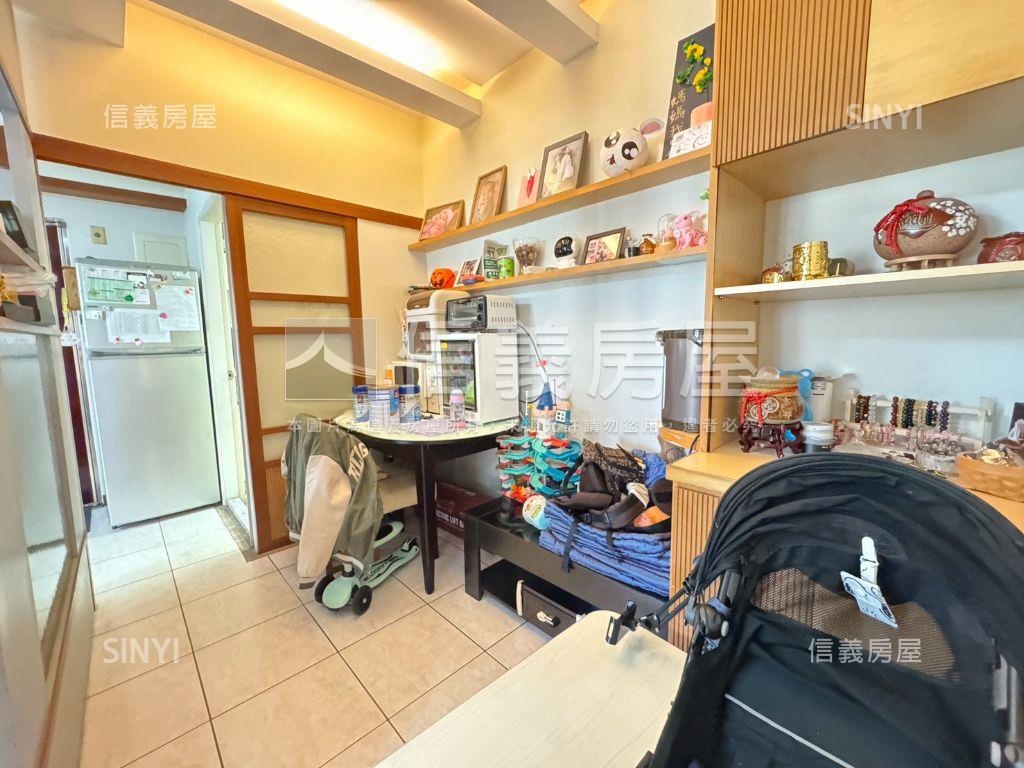 近北市～三面採光電梯三房房屋室內格局與周邊環境