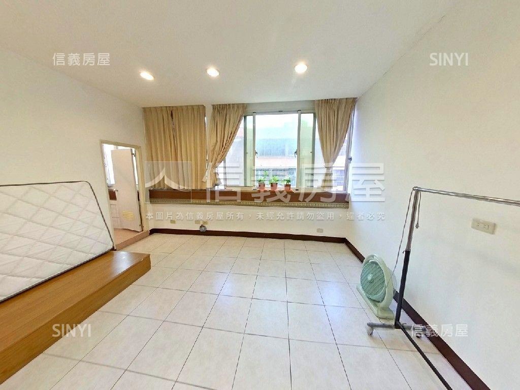 蓮棧社區魔術大空間房屋室內格局與周邊環境