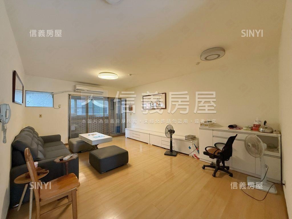 綠園道＆公園旁美三房平車房屋室內格局與周邊環境