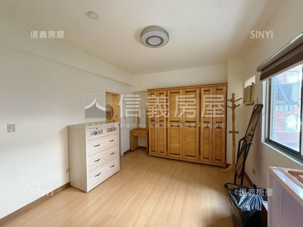 綠園道＆公園旁美三房平車房屋室內格局與周邊環境