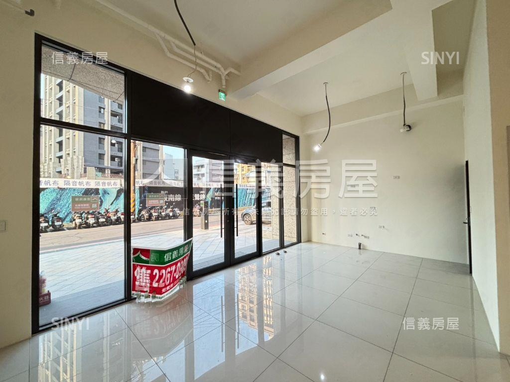 力樸紘精選店面房屋室內格局與周邊環境