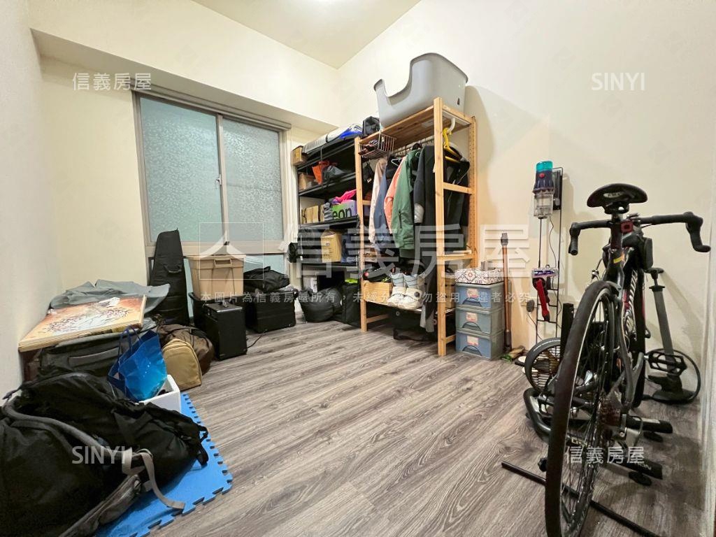 昌益芬蘭超值四空間雙平車房屋室內格局與周邊環境
