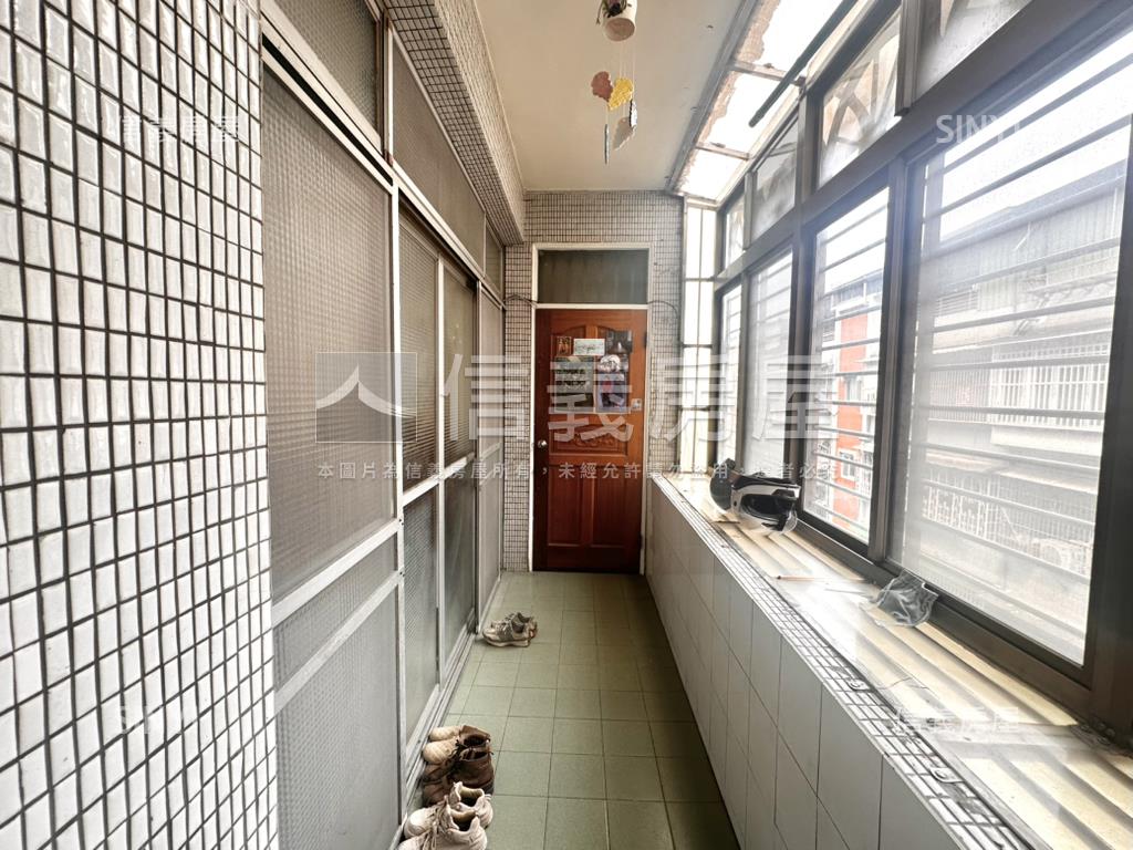 三面採光清幽美寓三房房屋室內格局與周邊環境