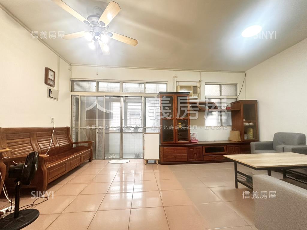 三面採光清幽美寓三房房屋室內格局與周邊環境