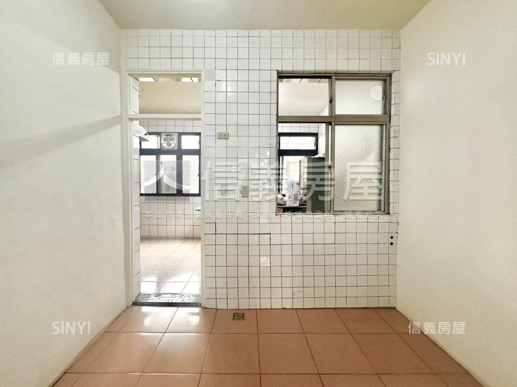 三面採光清幽美寓三房房屋室內格局與周邊環境