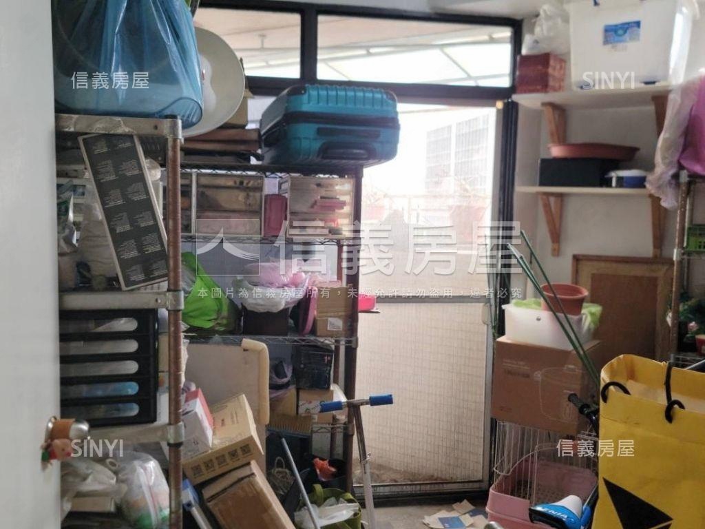 三多商圈精美三房房屋室內格局與周邊環境