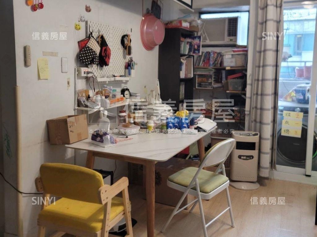 三多商圈精美三房房屋室內格局與周邊環境