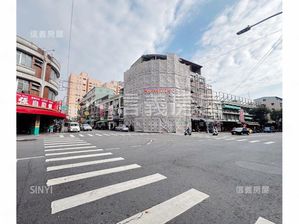 正忠路大地坪金鑽店面房屋室內格局與周邊環境