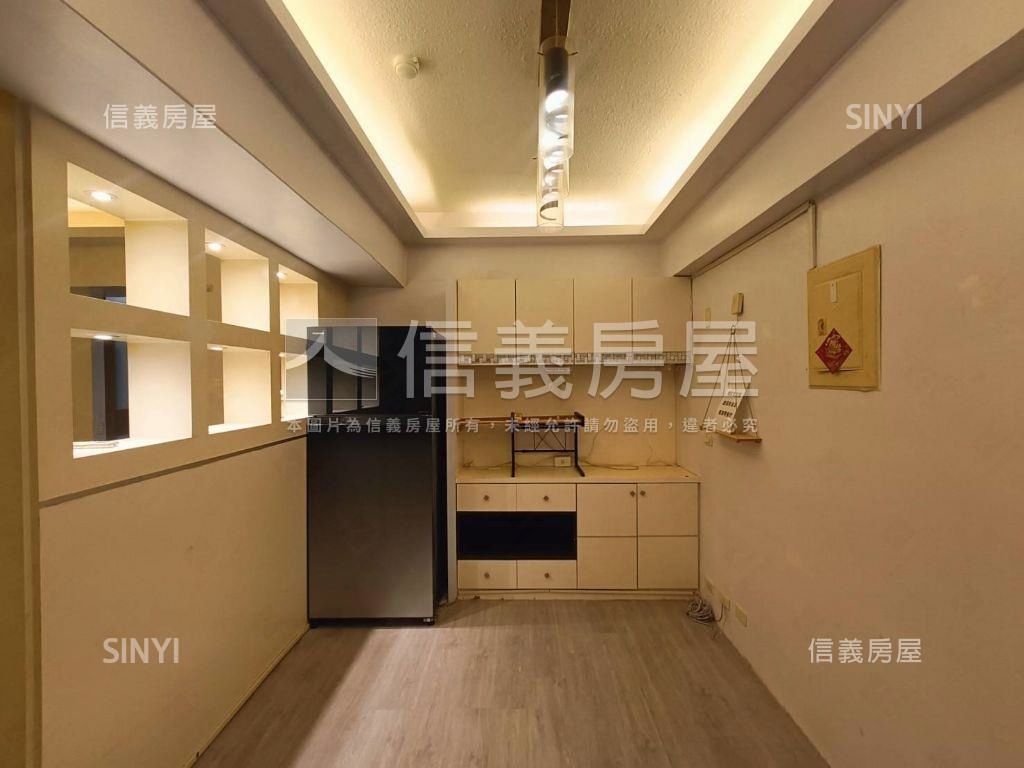 南應大溫馨三房平車房屋室內格局與周邊環境