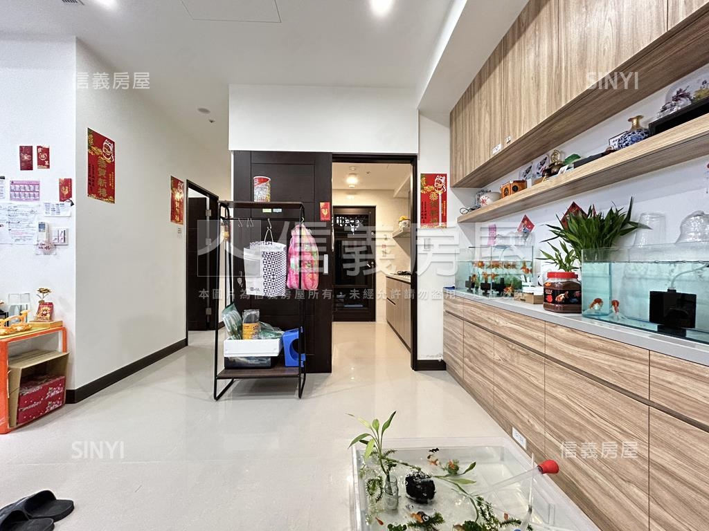 大安ＶＩＳＩＯＮ帝景美邸房屋室內格局與周邊環境