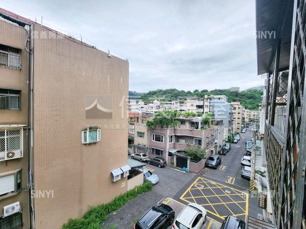 收租置產一層一戶公寓房屋室內格局與周邊環境