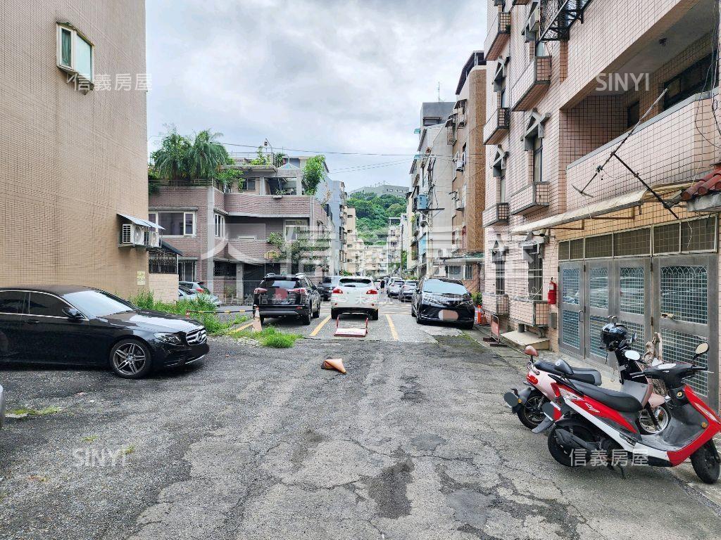 收租置產一層一戶公寓房屋室內格局與周邊環境
