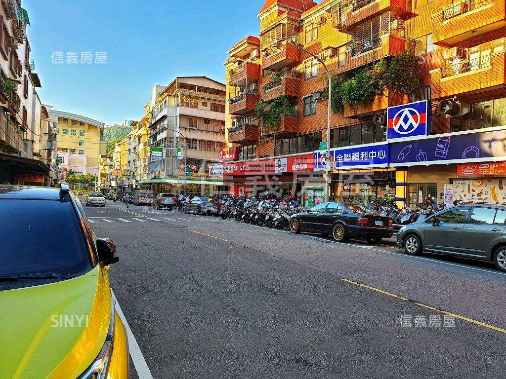 收租置產一層一戶公寓房屋室內格局與周邊環境