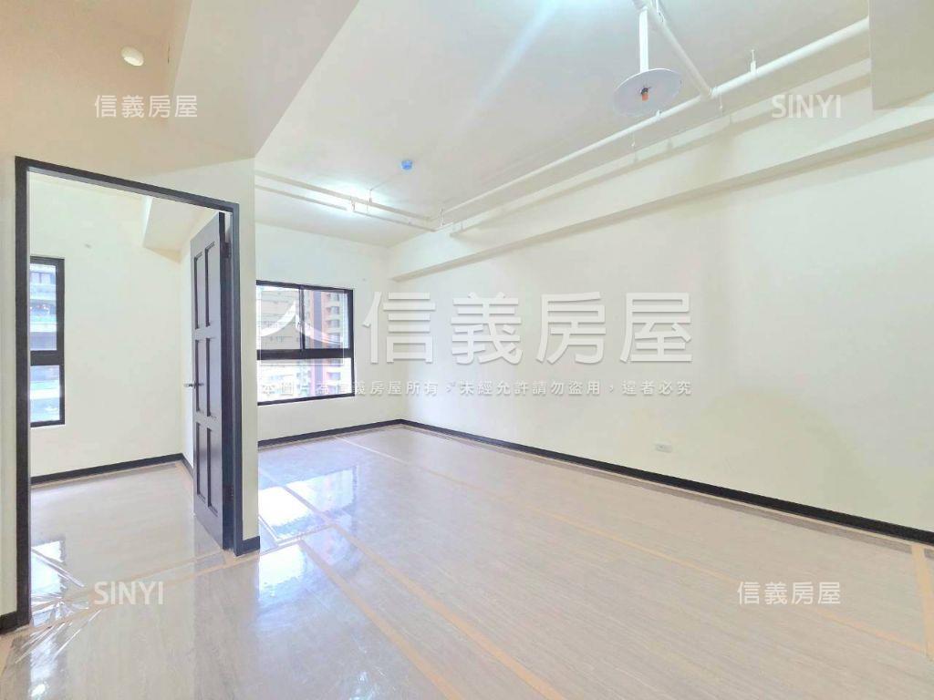 忠孝苑邊間３房配Ｂ１車位房屋室內格局與周邊環境