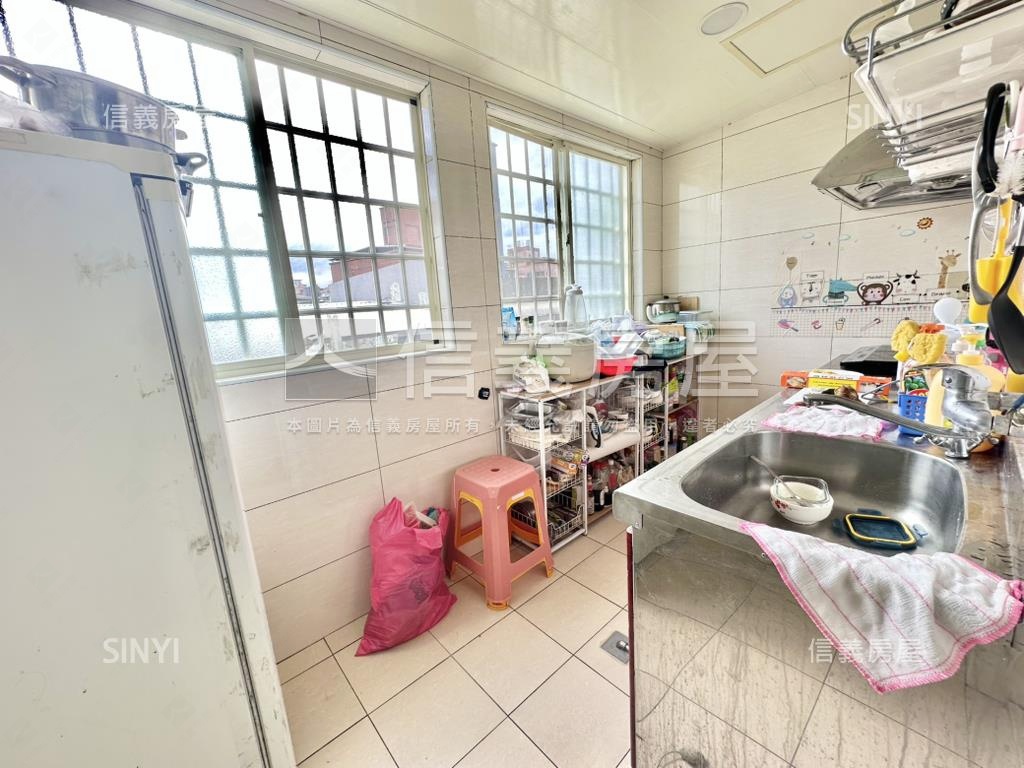 近樹林車站＊稀有釋出＊房屋室內格局與周邊環境