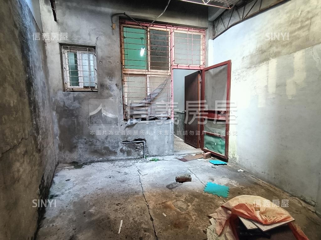 南園街寧靜透天房屋室內格局與周邊環境