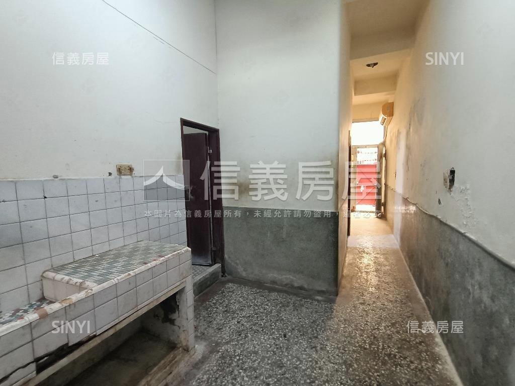 南園街寧靜透天房屋室內格局與周邊環境