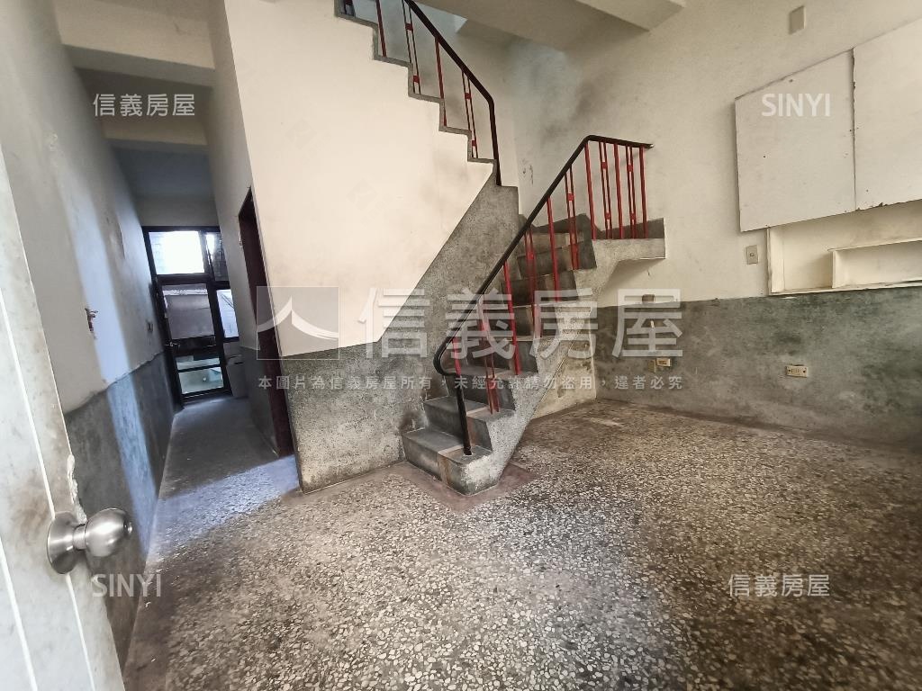 南園街寧靜透天房屋室內格局與周邊環境