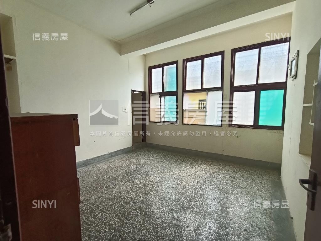 南園街寧靜透天房屋室內格局與周邊環境