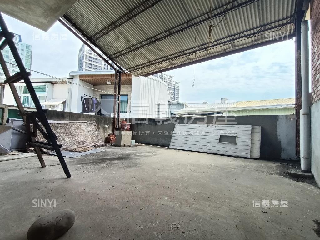 南園街寧靜透天房屋室內格局與周邊環境