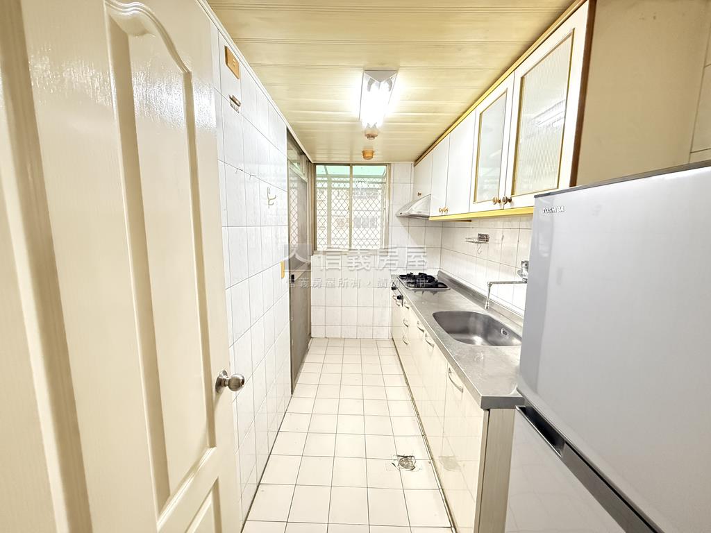 東泰二期三房美屋房屋室內格局與周邊環境