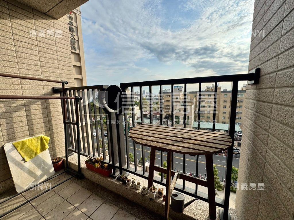 興大里美視野三房平車房屋室內格局與周邊環境