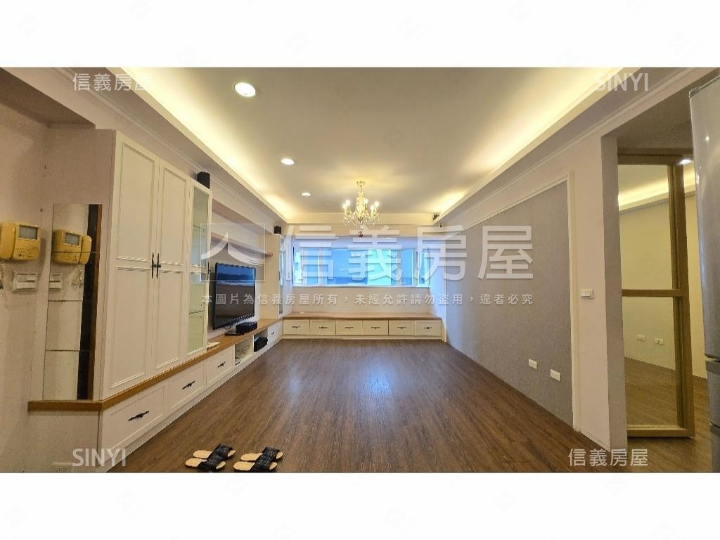 世紀名人裝潢高樓房屋室內格局與周邊環境